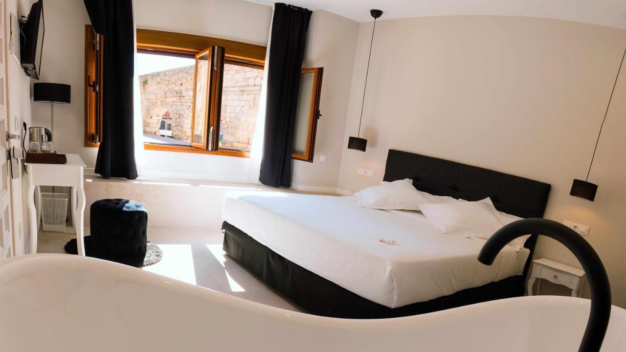 El Silencio Boutique Room Segovia Luaran gambar