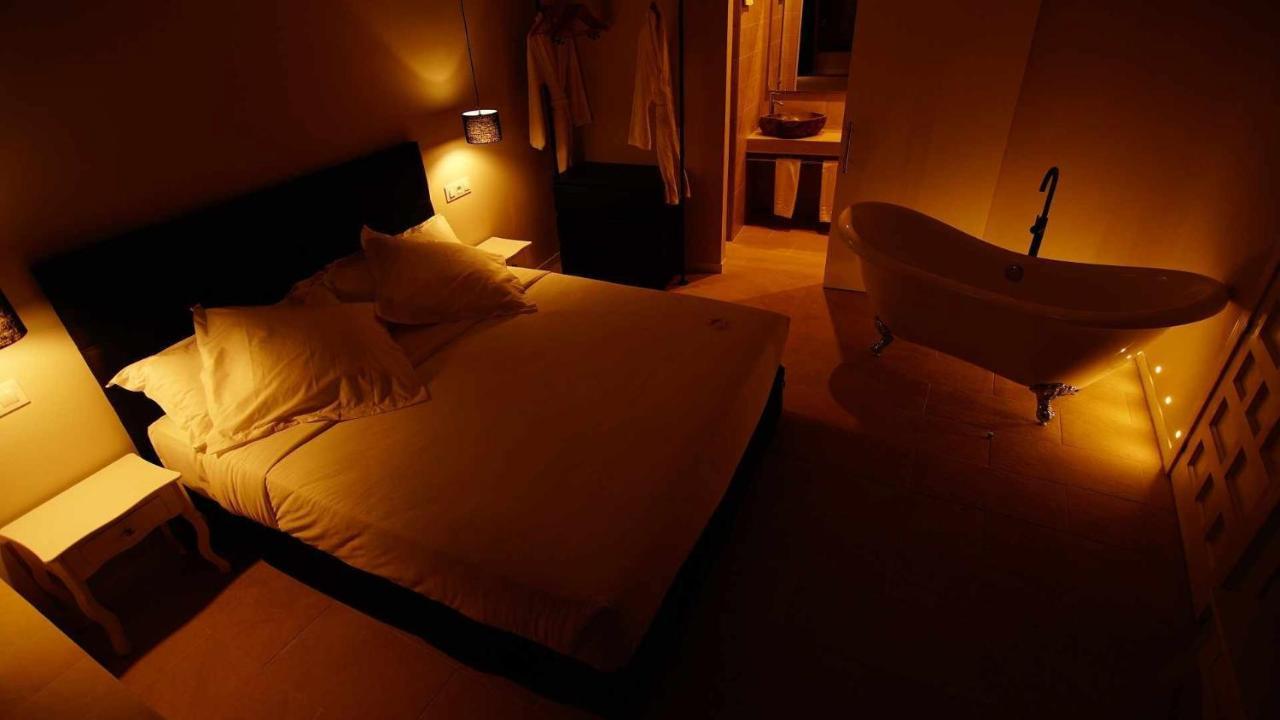 El Silencio Boutique Room Segovia Luaran gambar